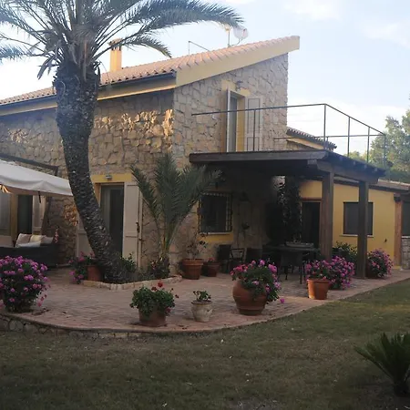 Sardegna - Villa Con Parco E Piscina A Carloforte * Carloforte (Isola di San Pietro)