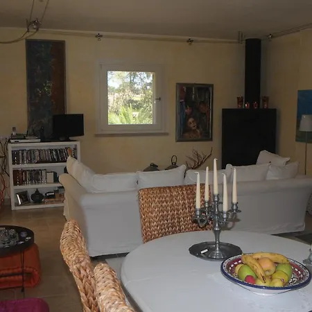 Sardegna - Con Parco E Piscina A *