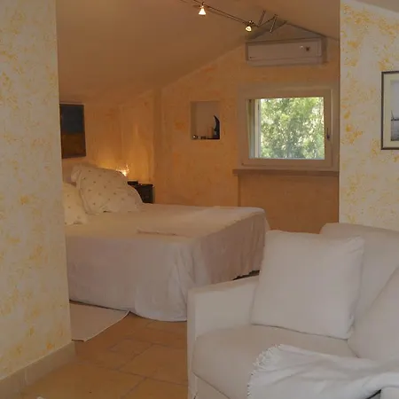 ヴィラ Sardegna - Con Parco E Piscina A *