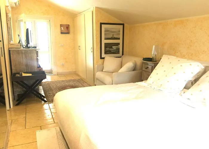 Villa Sardegna - Con Parco E Piscina A Carloforte