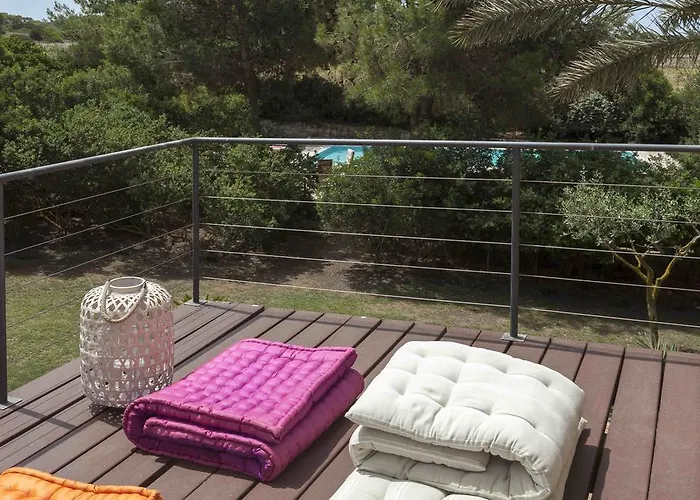 Sardegna - Con Parco E Piscina A *